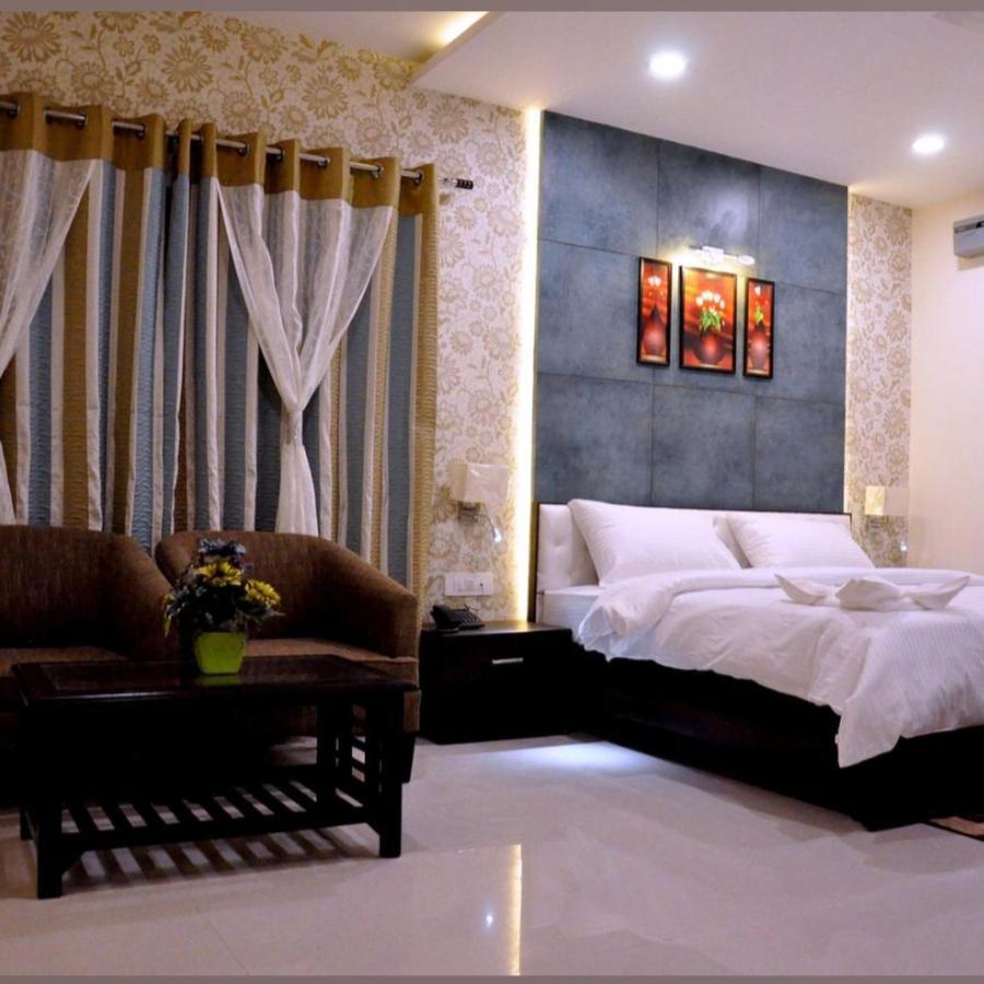 Hotel Bellevue , قاليور المظهر الخارجي الصورة